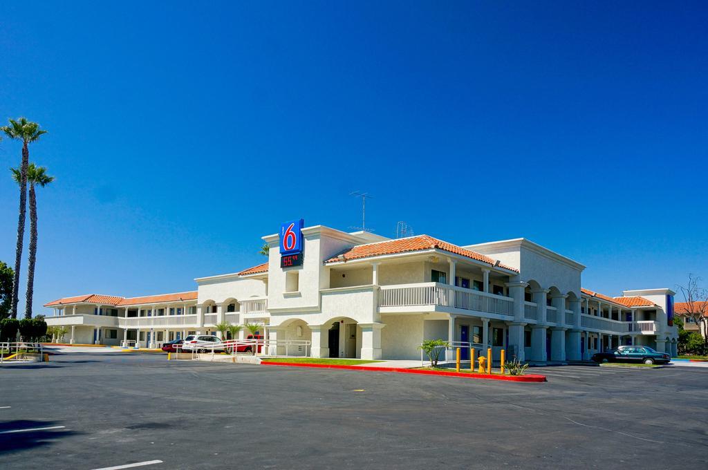 Motel 6-Carlsbad, CA Beach Exterior foto