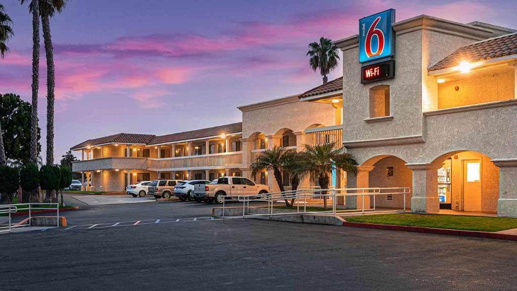 Motel 6-Carlsbad, CA Beach Exterior foto