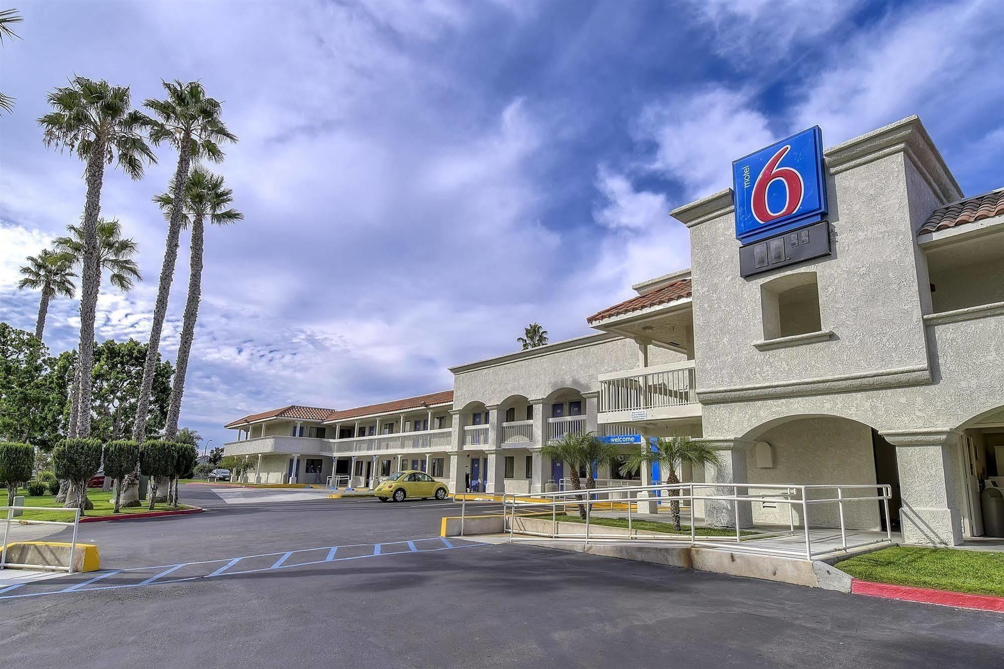 Motel 6-Carlsbad, CA Beach Exterior foto